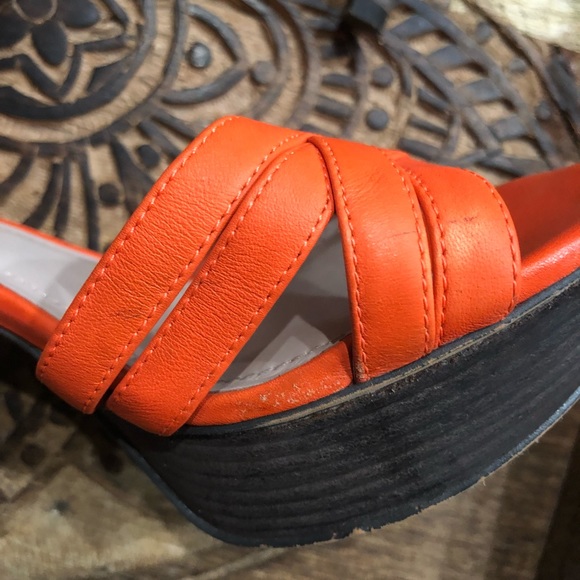 Vince Camuto strappy heel - Picture 3 of 4